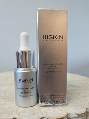 111SKIN Hyaluronic Acid Aqua Booster